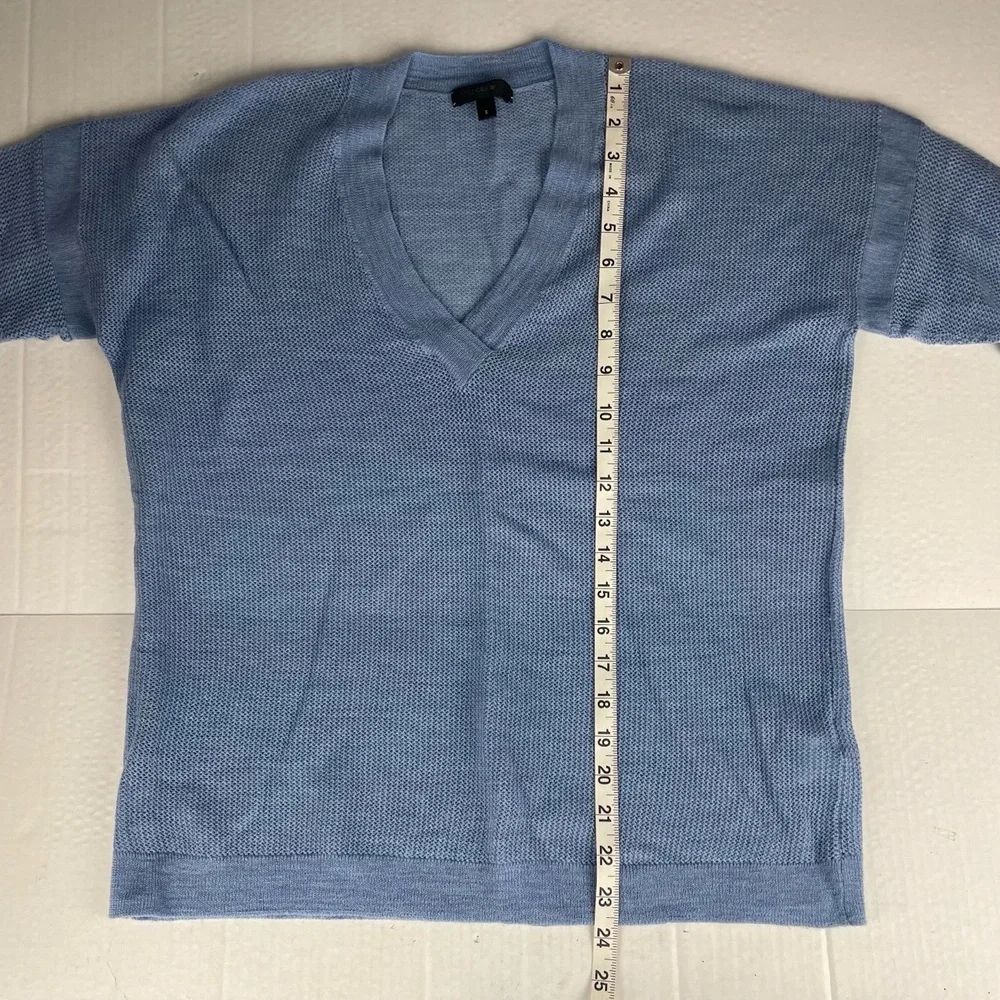 J.Crew Blue V-Neck Long Sleeve 100%‎ Merino Wool Sweater Small